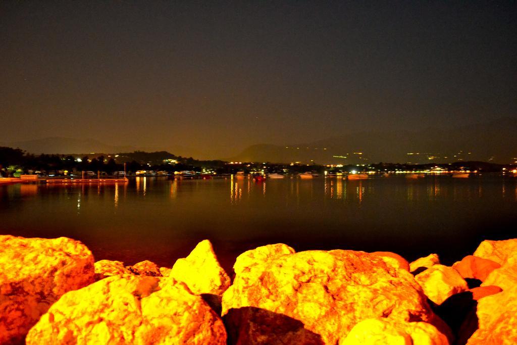 Asso Bed & Breakfast Manerba del Garda Extérieur photo